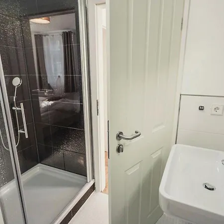 Aparthotel Und Boardinghouse Heimbach In