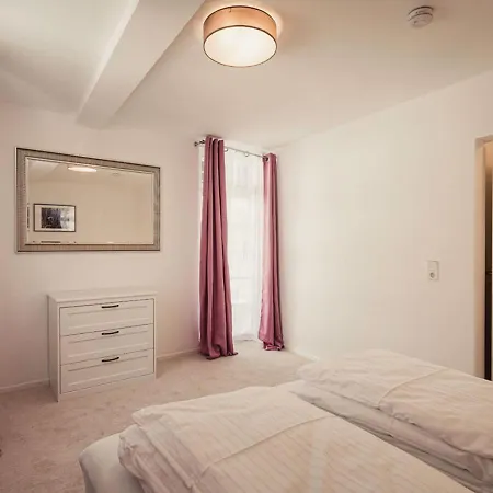 Und Boardinghouse Heimbach In Lahr Aparthotel *