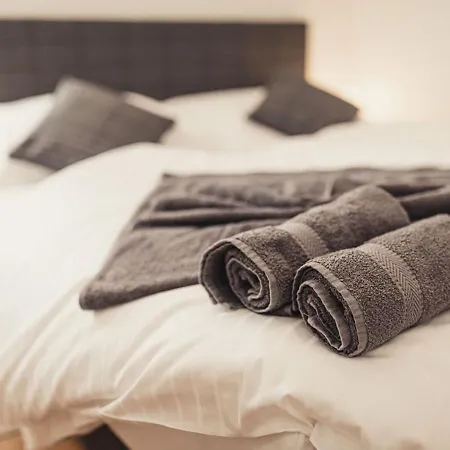 Und Boardinghouse Heimbach In Apartmanhotel Lahr