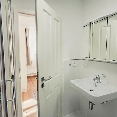 Und Boardinghouse Heimbach In Aparthotel 3*